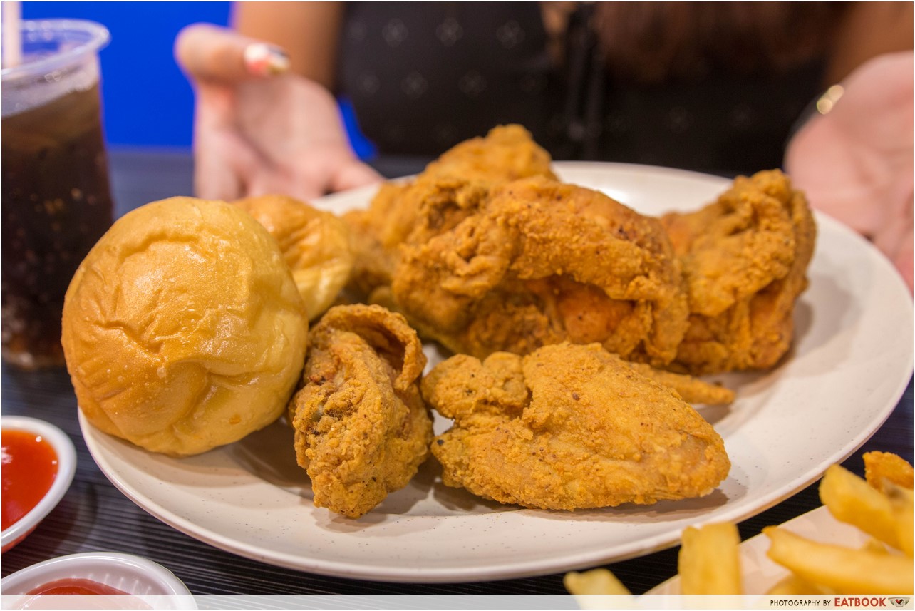 Arnold's fried chicken - combo meal