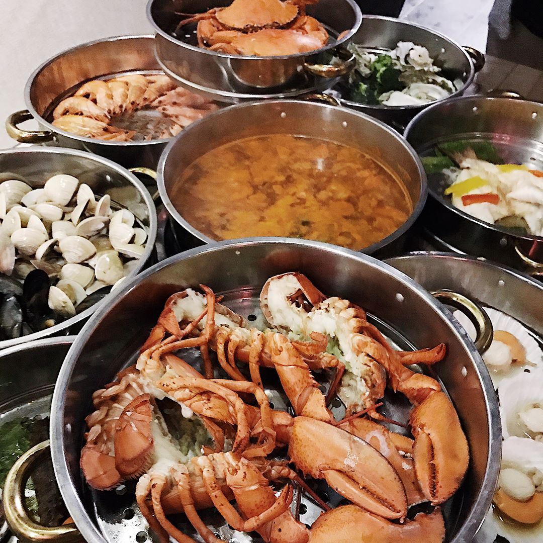 seafood feasts - k tower