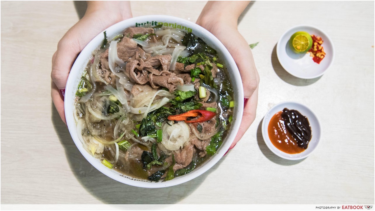 saigon food street - wagyu pho