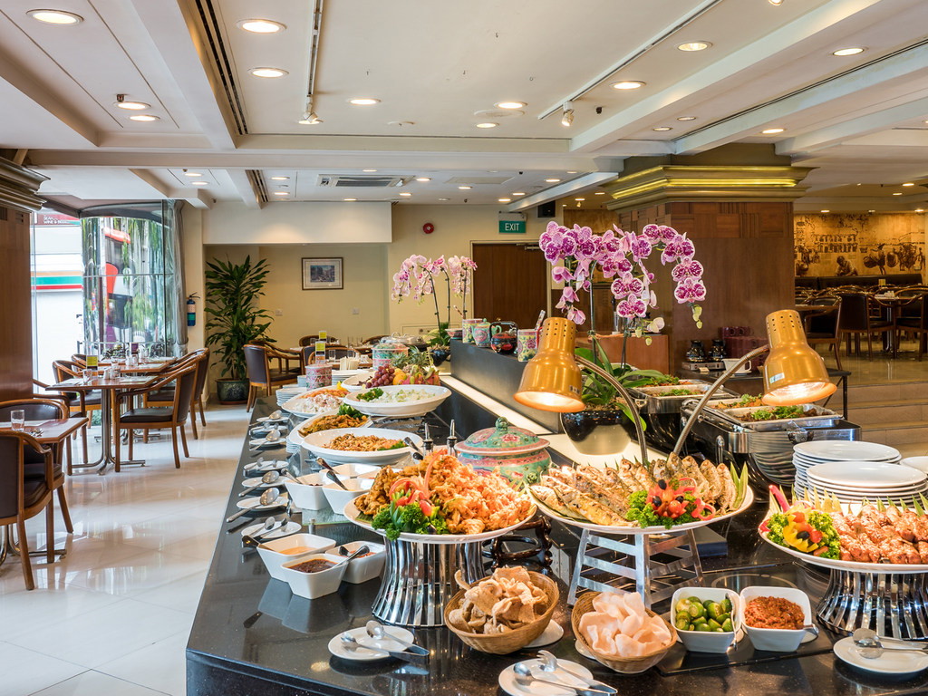 weekday hotel lunch buffets - Sun's Cafe