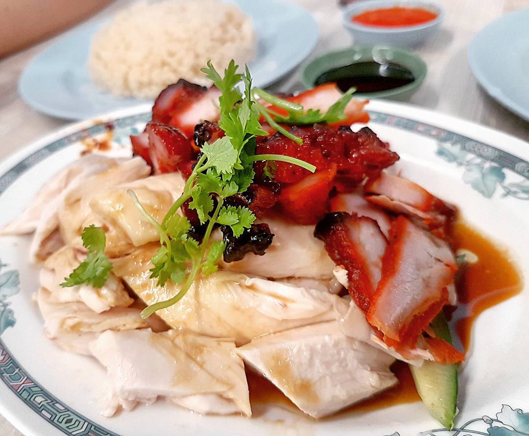 cheap smu food - leong yeow chicken rice