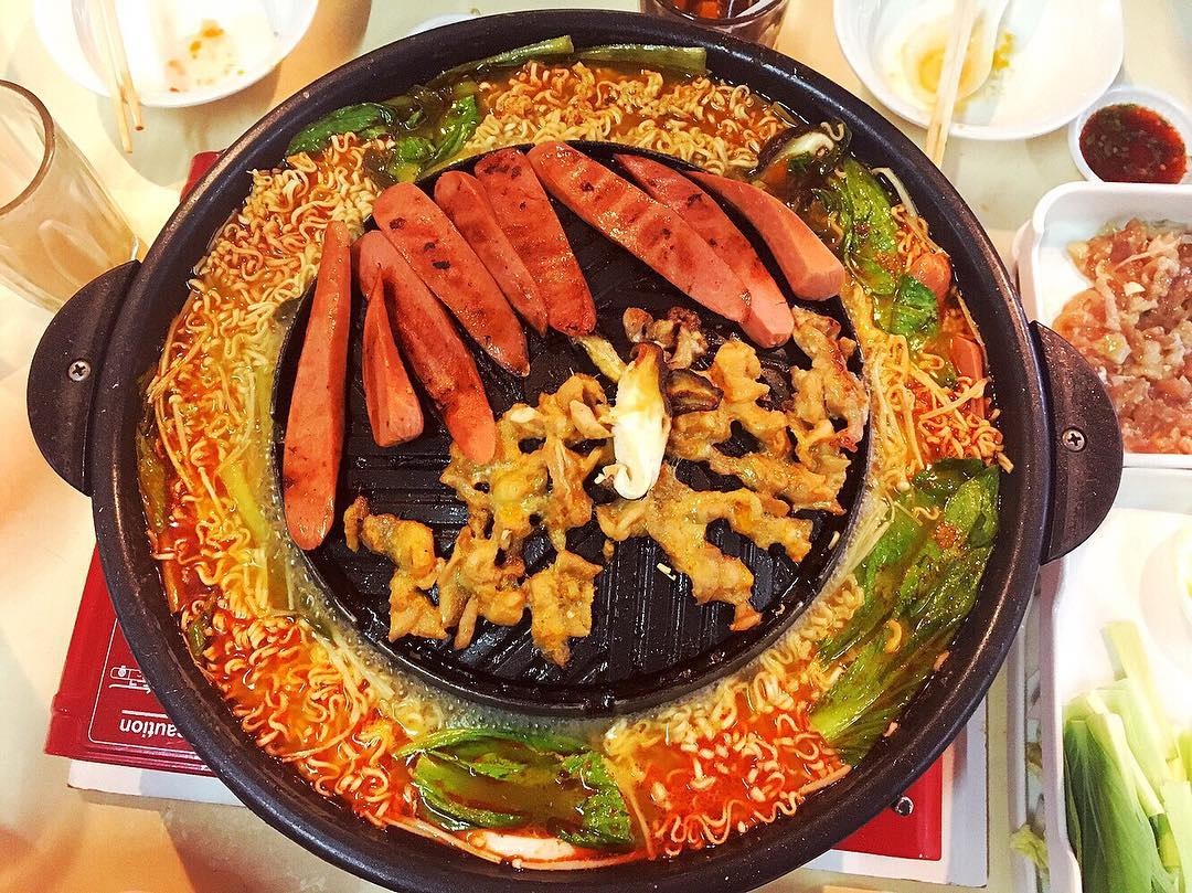 10-halal-thai-food-places-including-mookata-for-a-hot-and-spicy-meal