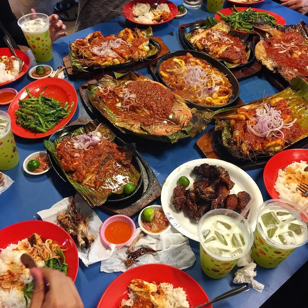 Boon Lay Place Food Village - Lian Yi BBQ Seafood
