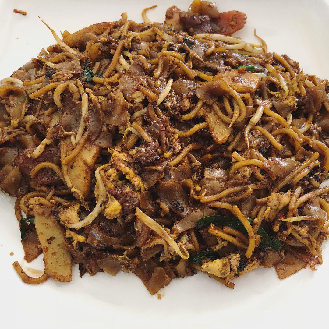 Zion Riverside Food Centre - No. 18 Zion Road Fried Kway Teow