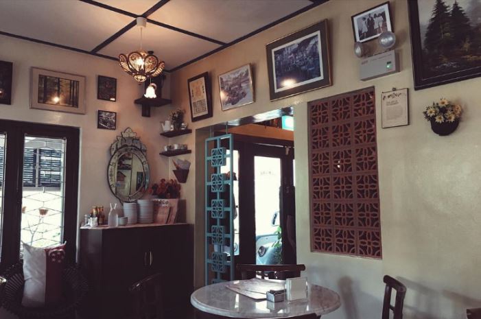 old-school cafes - jubilee cafe