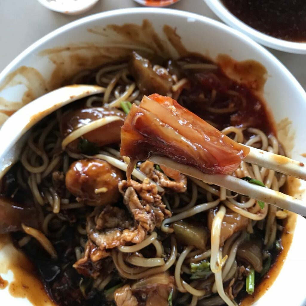 Dry Beef Noodles - TPY Hwa Heng Beef Noodles