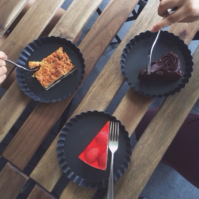 Tanjong Pagar Food - Cake Spade