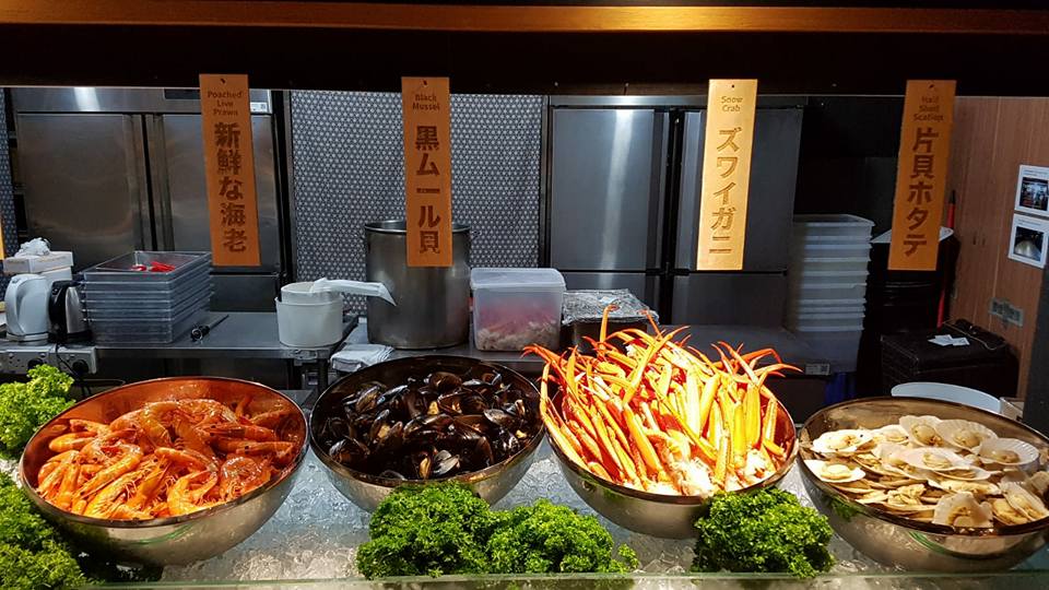 Sushi Buffet Food Places - (2)