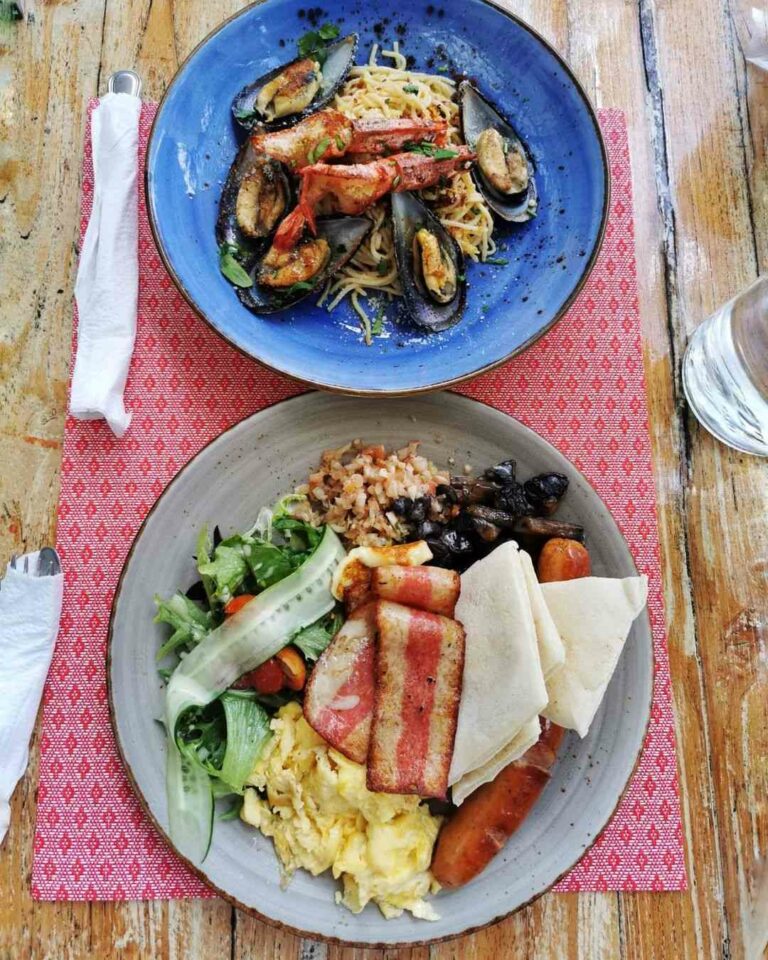 13 Affordable And Delicious Places to Eat In Sentosa For Under $25 Per Pax