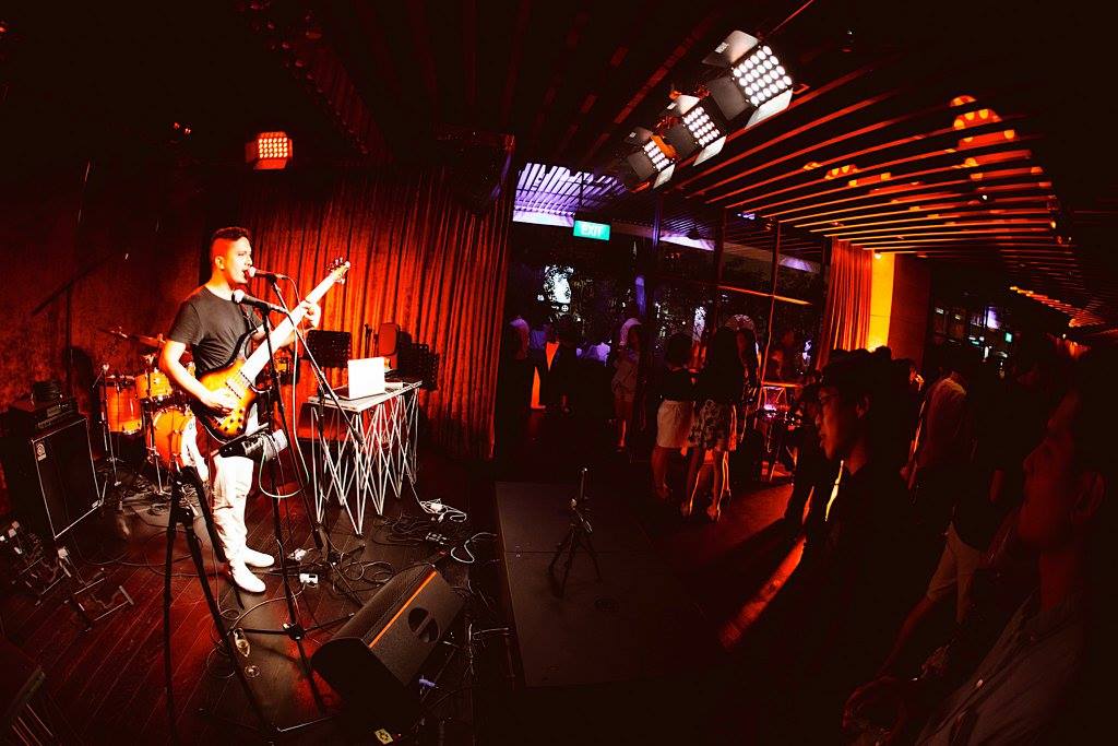 Live Music Bar Stage Fashospital