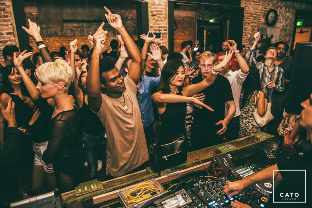 10 Live Music Bars In Singapore To Unwind At On Any Day Of the Week