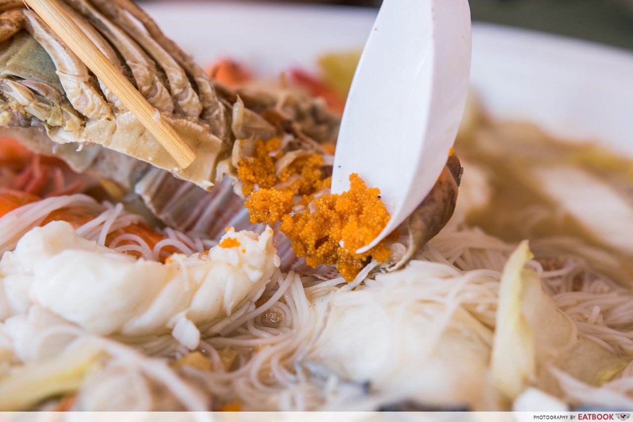 giant white beehoon - crayfish roe