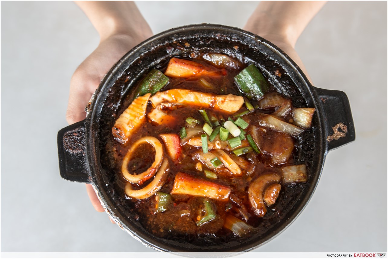 Lau Wang Claypot Delights Review: Hawker Stall With 16 Clay Pot Dishes ...