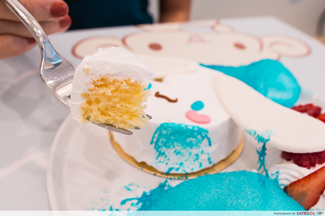 cinnamoroll cafe - chiffon cake