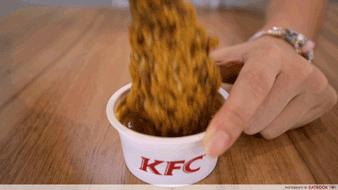 kfc curry crunch - curry sauce dip