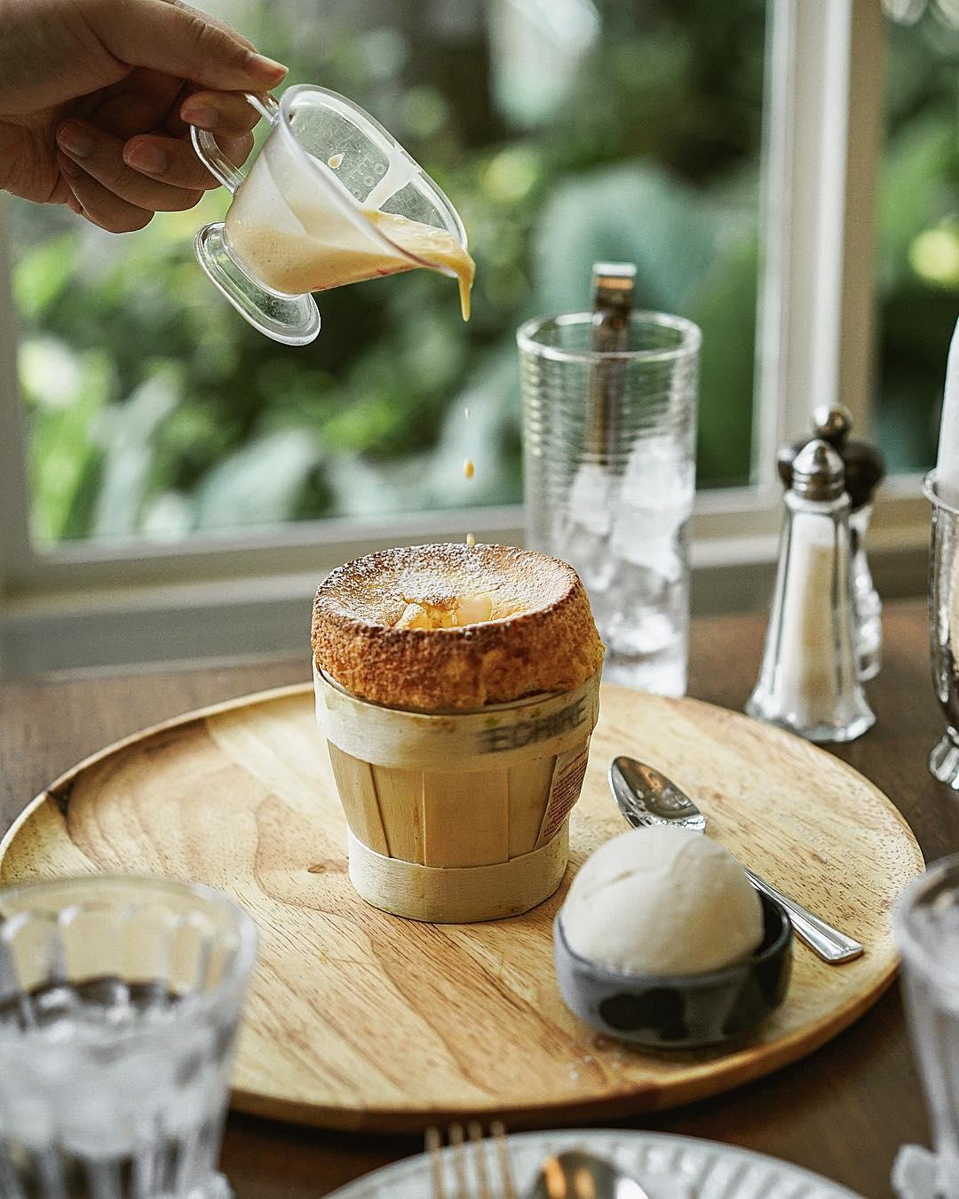 bangkok hipster cafe - souffle cafe