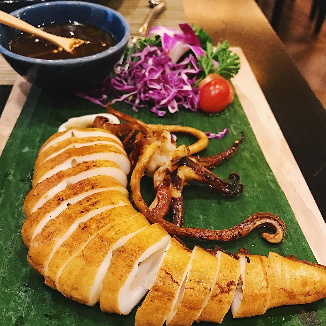 seafood feasts - sawadee