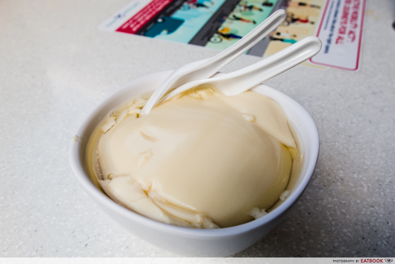 tiong bahru market - tau huay