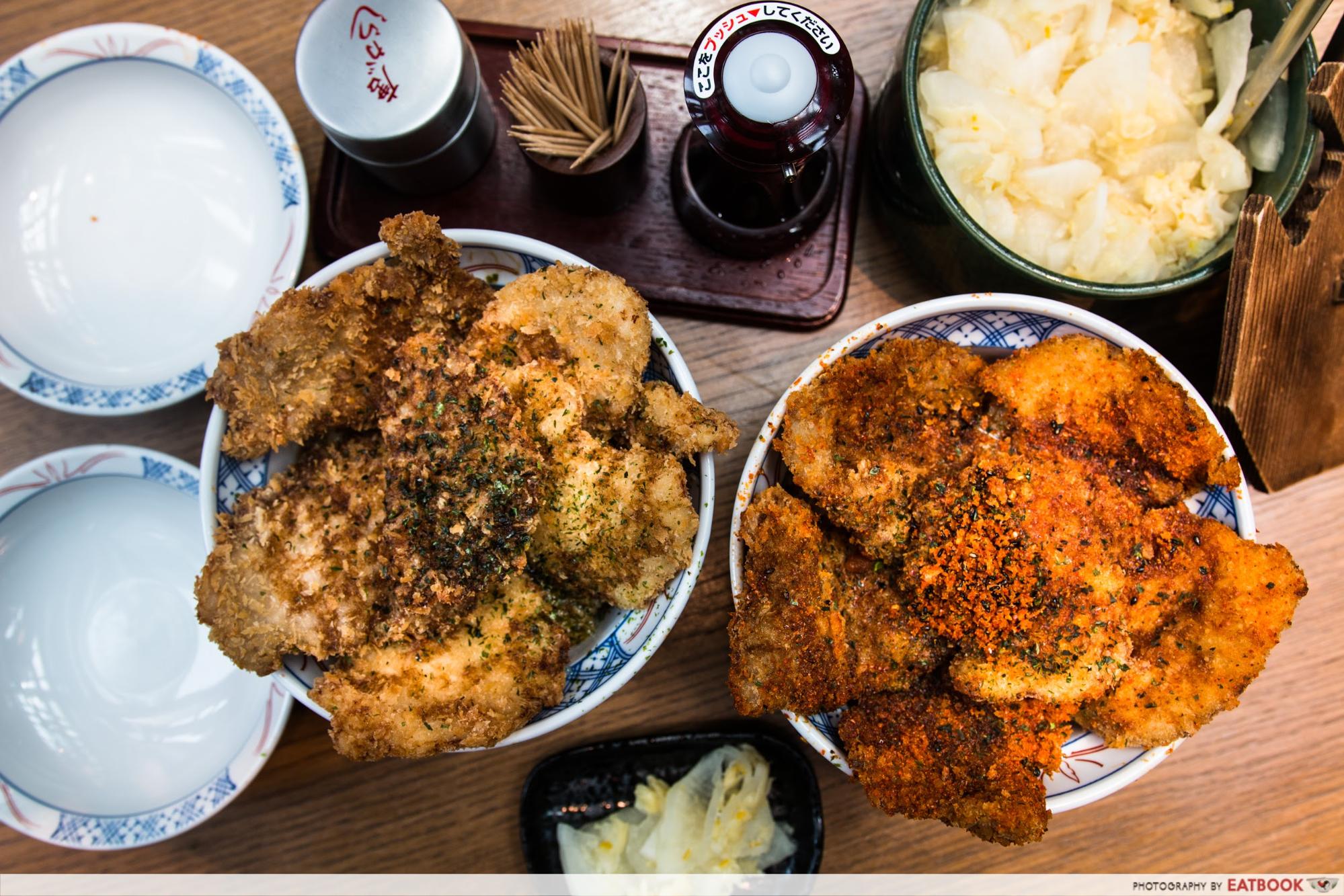 Katsudon Hanakatsu - flatlay