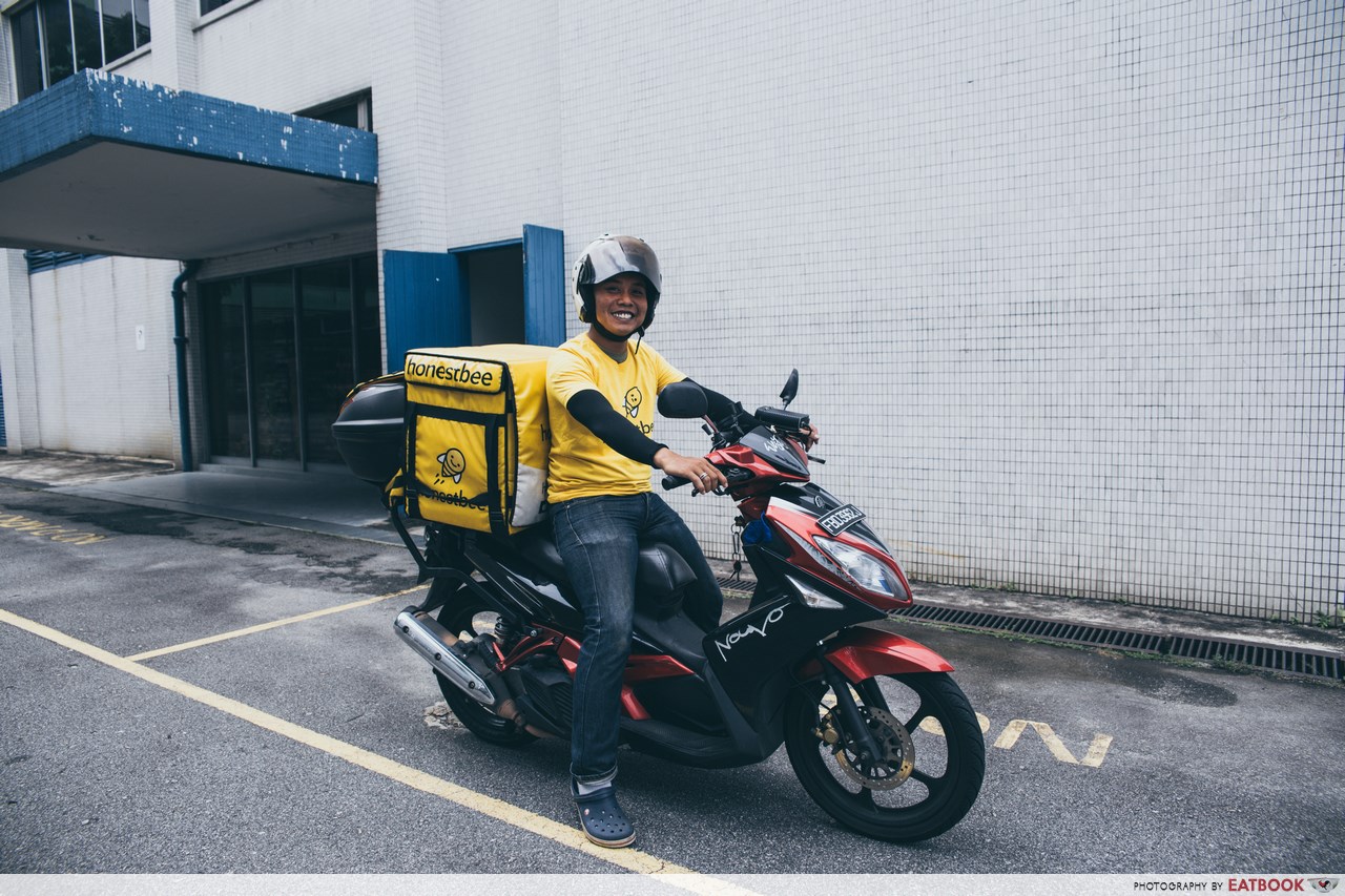 food delivery lobangs - honestbee man