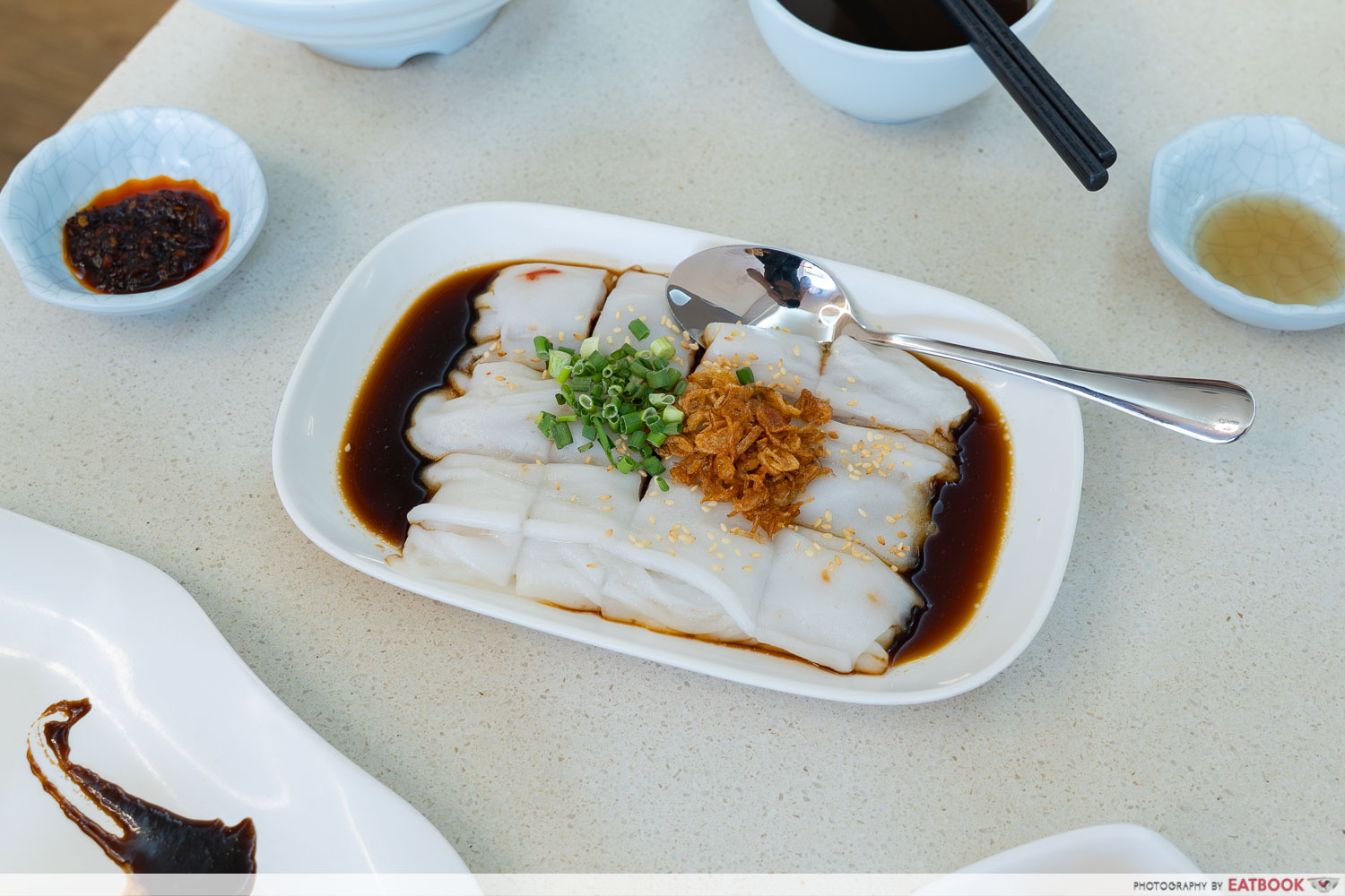 the-dim-sum-place-vermicelli-roll-with-roasted-chicken-char-siew-establishment