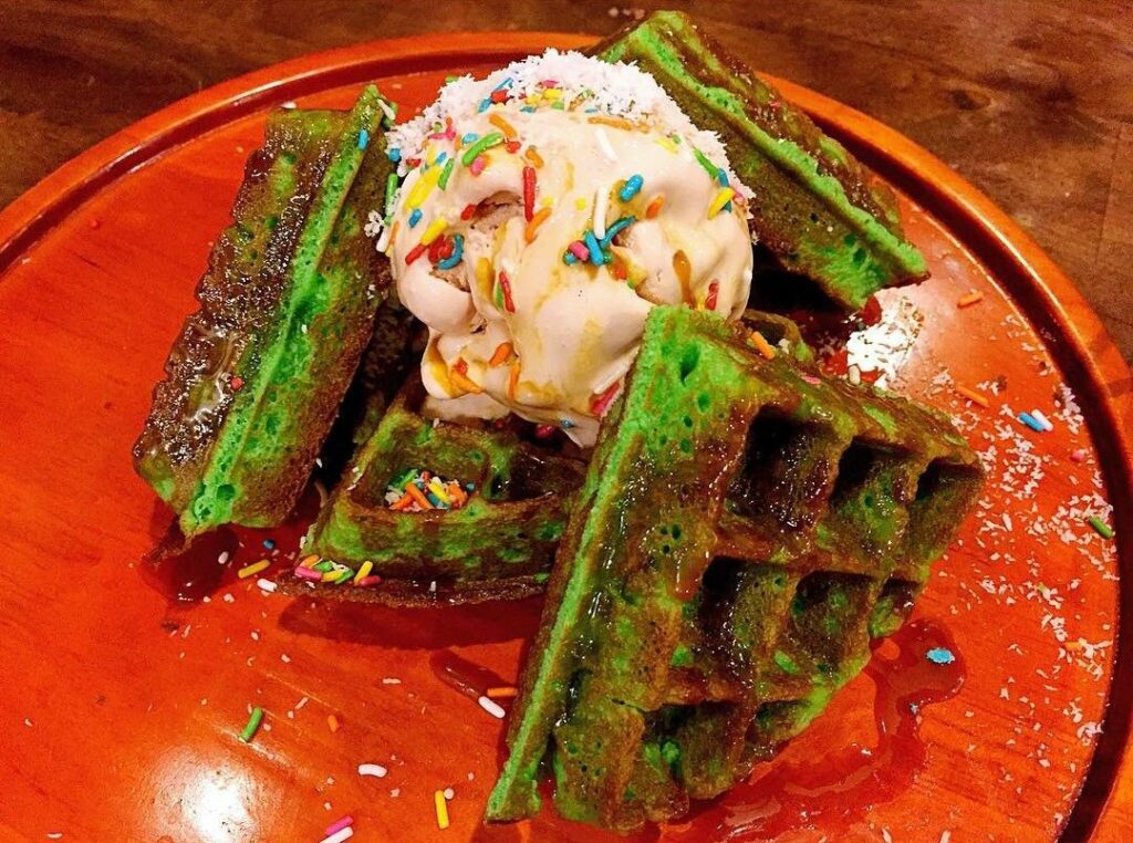 10 Gula Melaka Desserts Below 10 For DieHard Chendol And Ondeh Ondeh