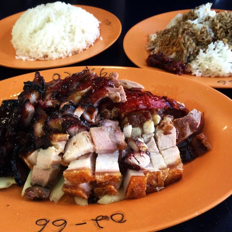 Famous Sio Bak - Tien lai rice stall