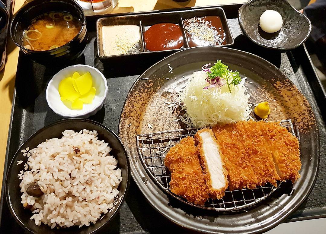 free-flow sides - tonkatsu by ma maison