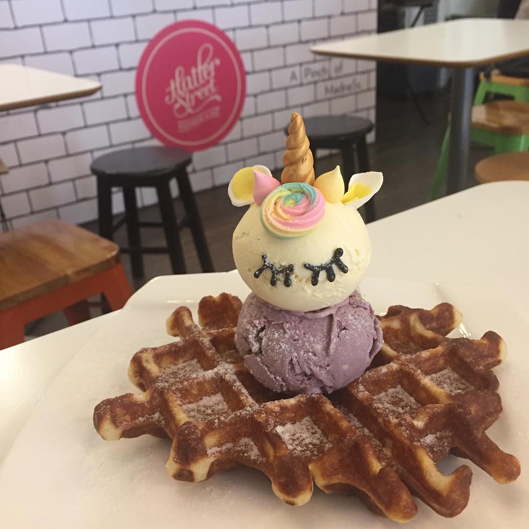 Unicorn waffles - kovan