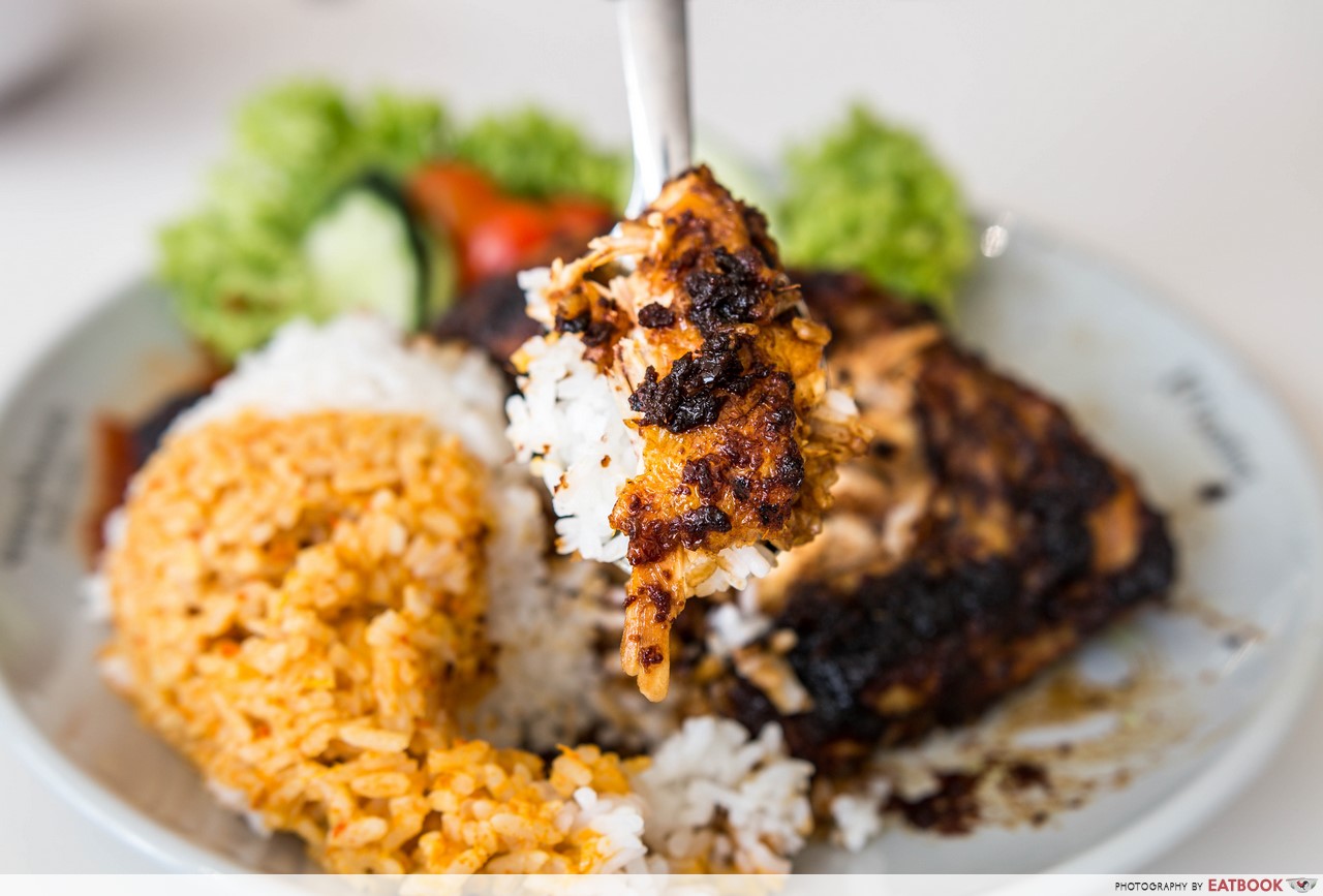 Kampung Admiralty Hawker Centre - ayam penyet