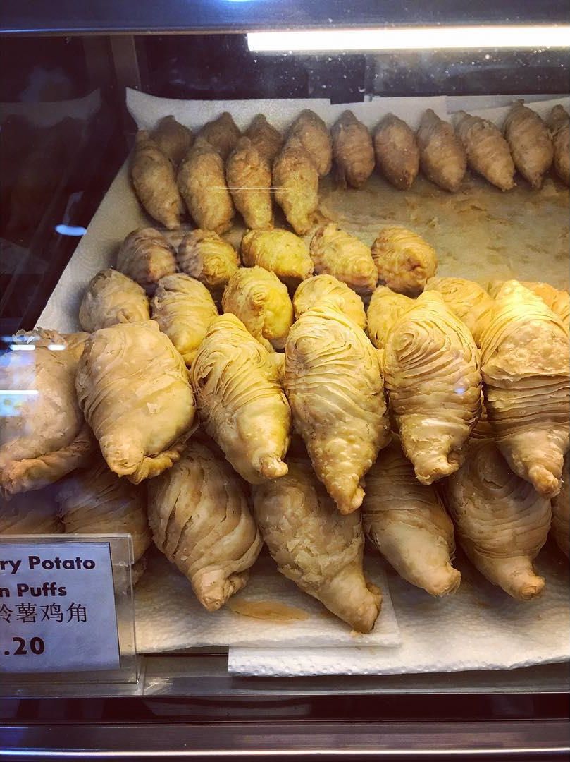 Curry Puff - J2 Famous Crispy Curry Puff