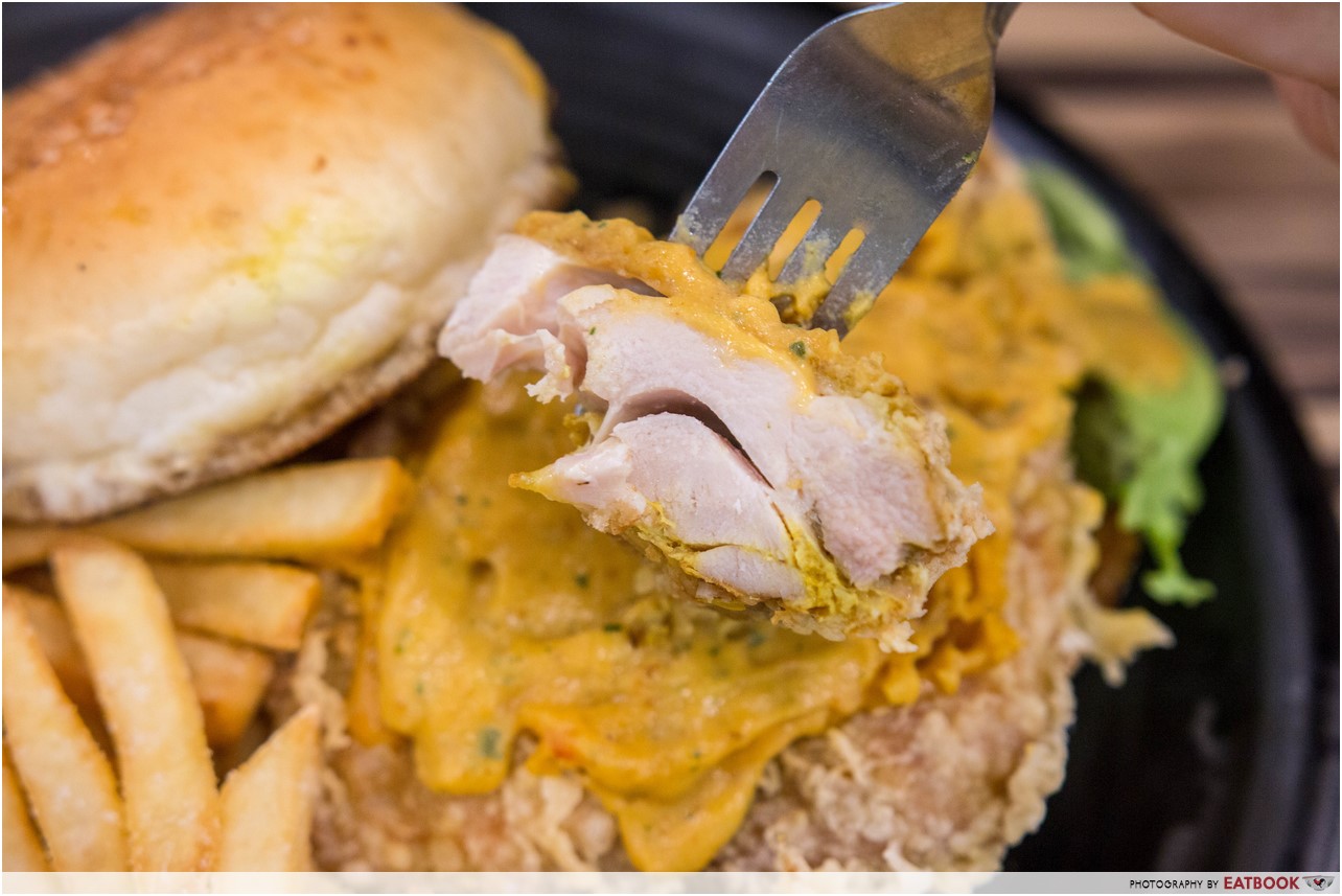 Foodsmith - Salted Egg Chicken Burger Fork