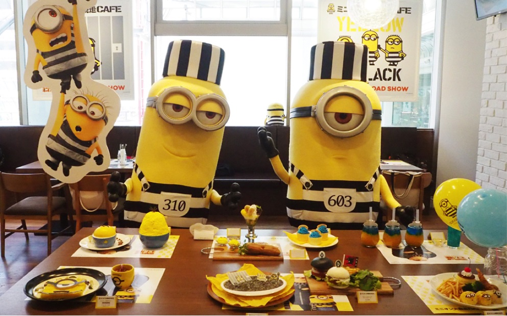 Minions Cafe-Two-Minions