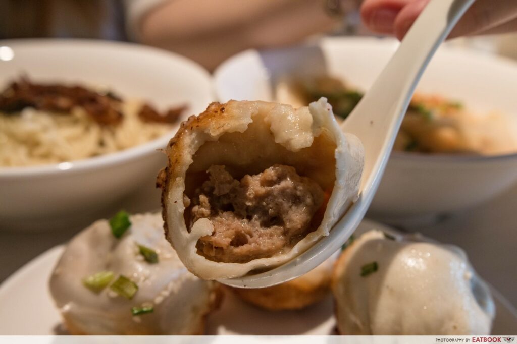 ding tele - sheng jian bao inside