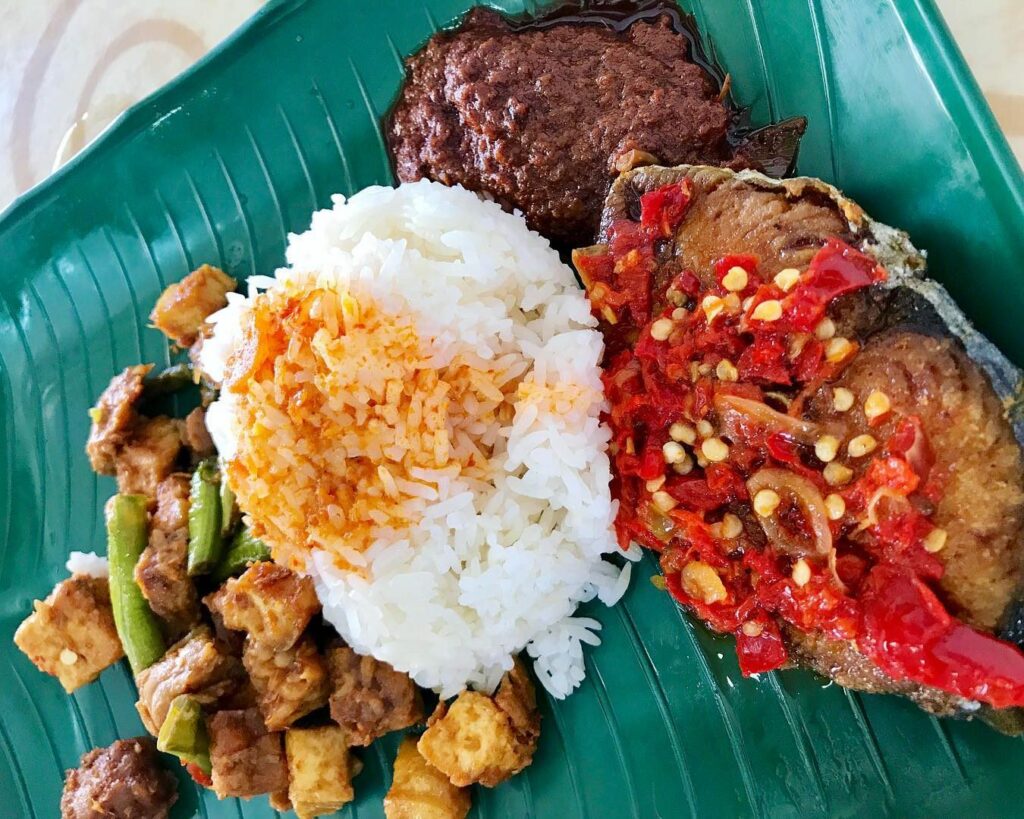 old school nasi padang stalls Sabar Menanti II