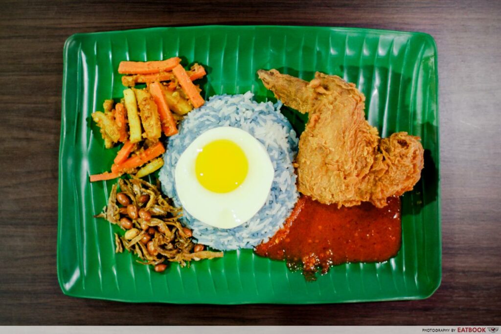 Atas Hawker Food Under $8 - Jia Xiang Nasi Lemak