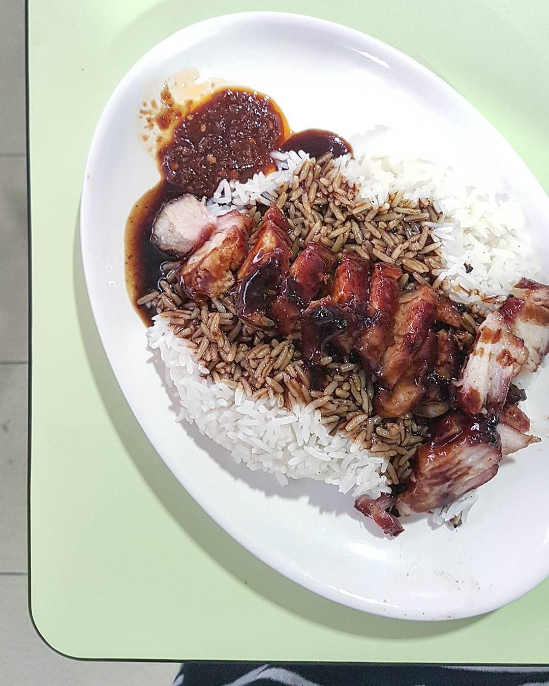 10 Ci Yuan Hawker Centre Food Including Yam Roll Lor Mee All Hougang