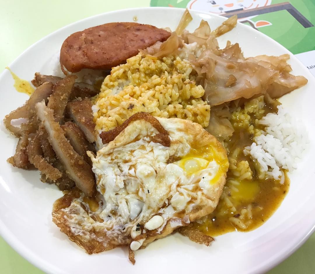 10 Ci Yuan Hawker Centre Food Including Yam Roll Lor Mee All Hougang