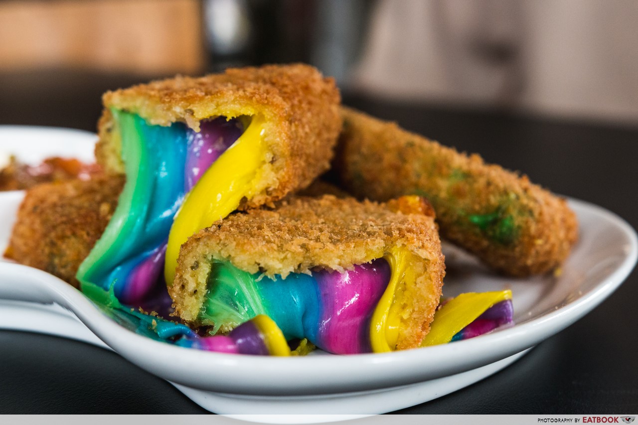 Muugu Fork - MuUnicorn Rainbow Cheese Dippers oozing