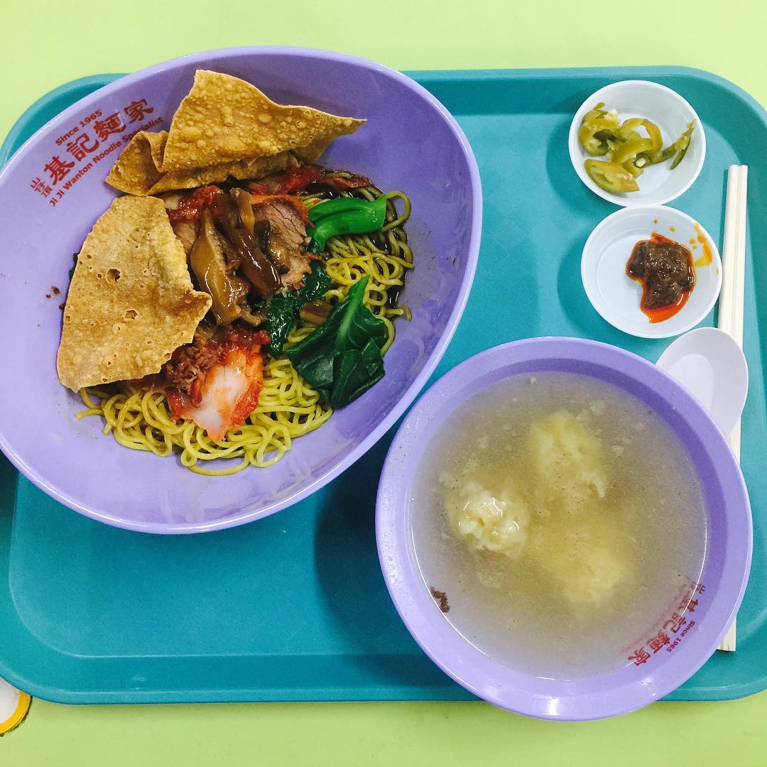 Hong Lim Food Centre - ji ji wanton mee specislist