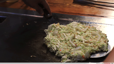 Ajiya Okonomiyaki - okonomiyaki flip