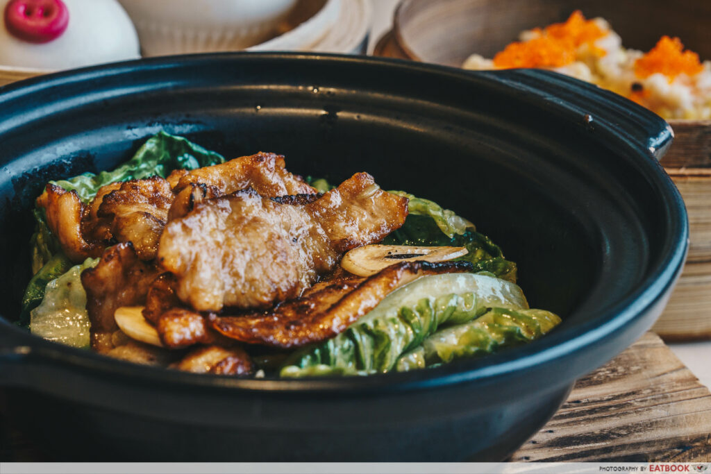 Beauty in the pot maybank Wok-Fried Tender Pork Collar with Lettuce in Claypot