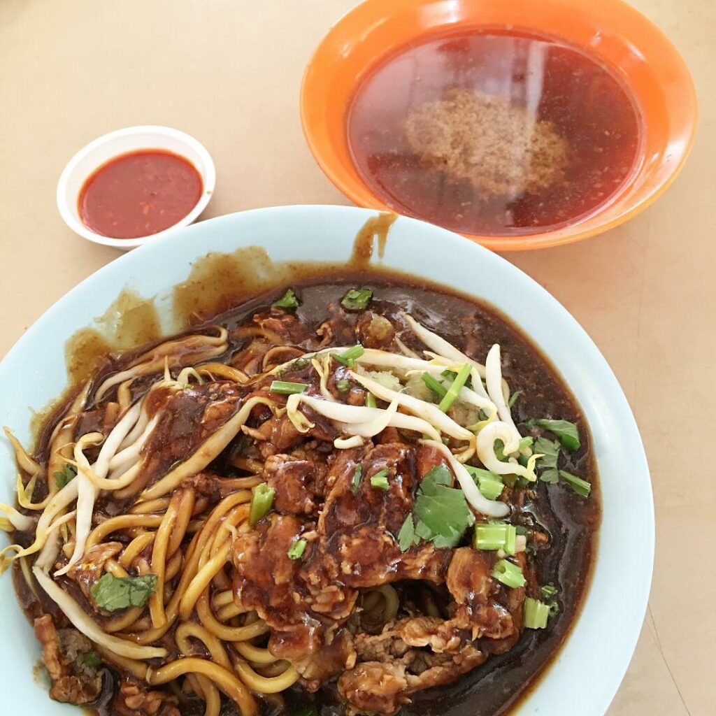 tourist hawker centre singapore