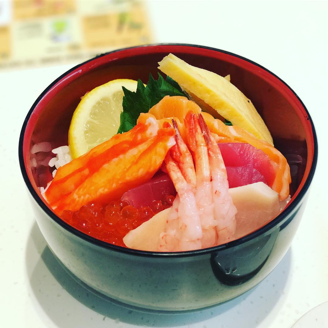 cheap chirashi don- genki sushi