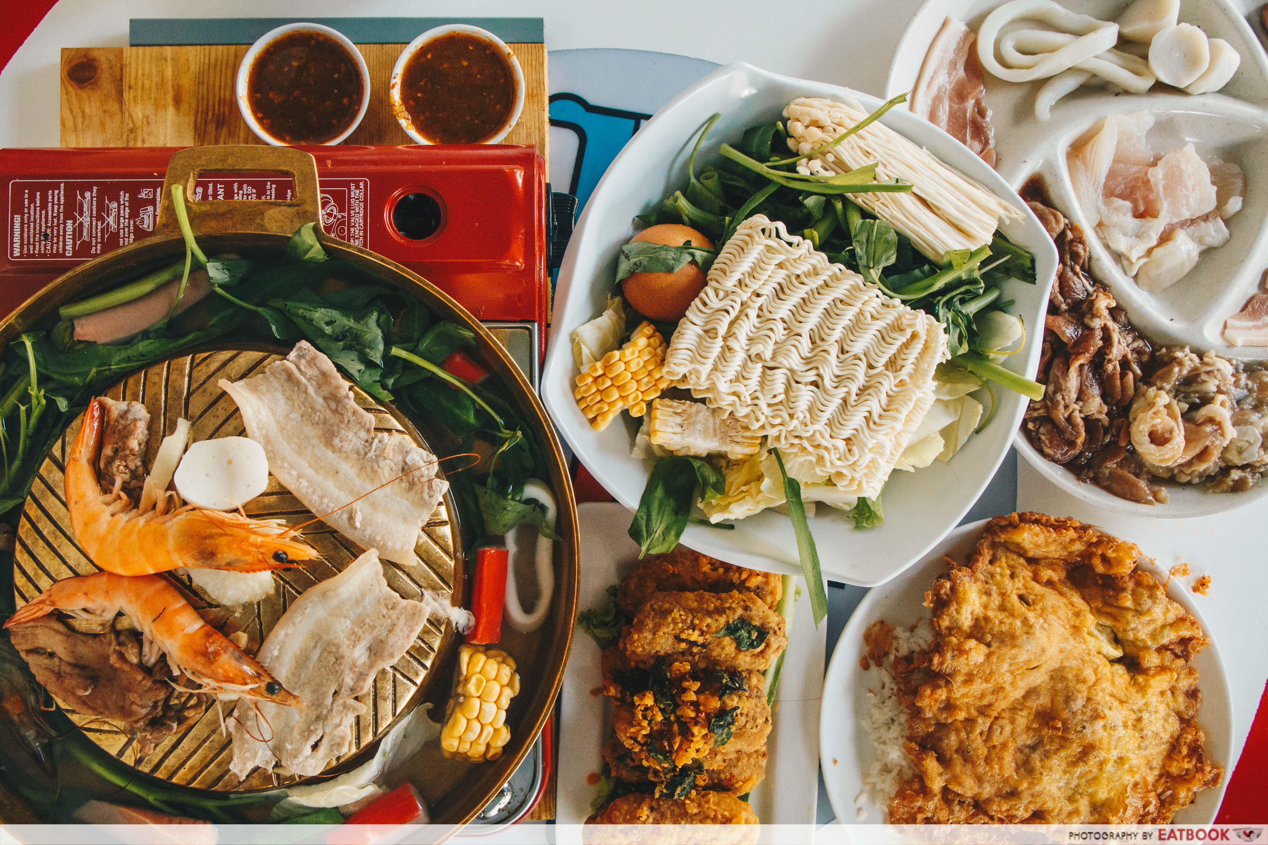 Bubble's Kitchen -flatlay