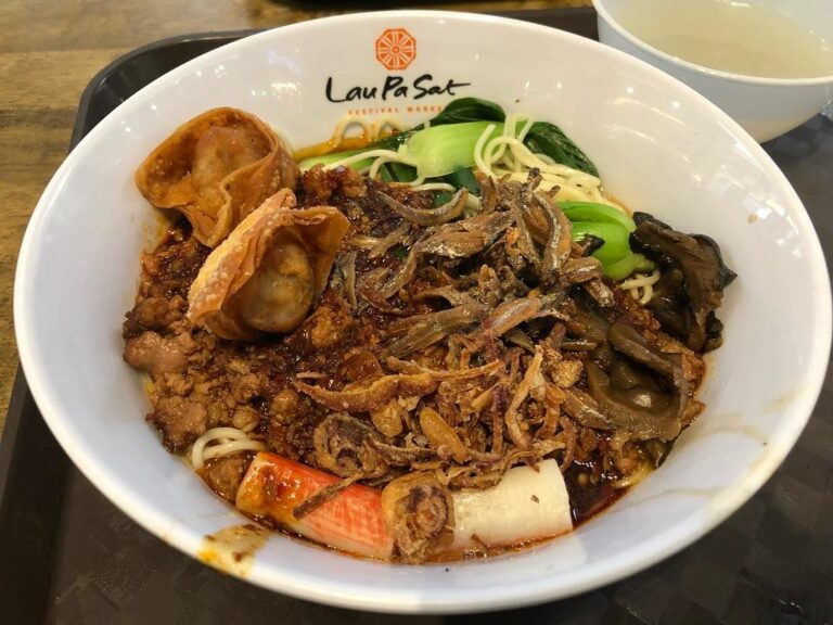 Lau Pa Sat Food Famous Food Court For Satay And Other Local Dishes