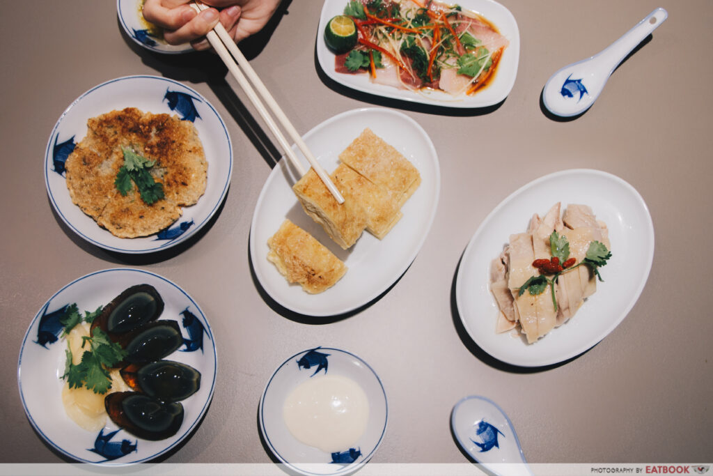 Mui kee congee flat lay