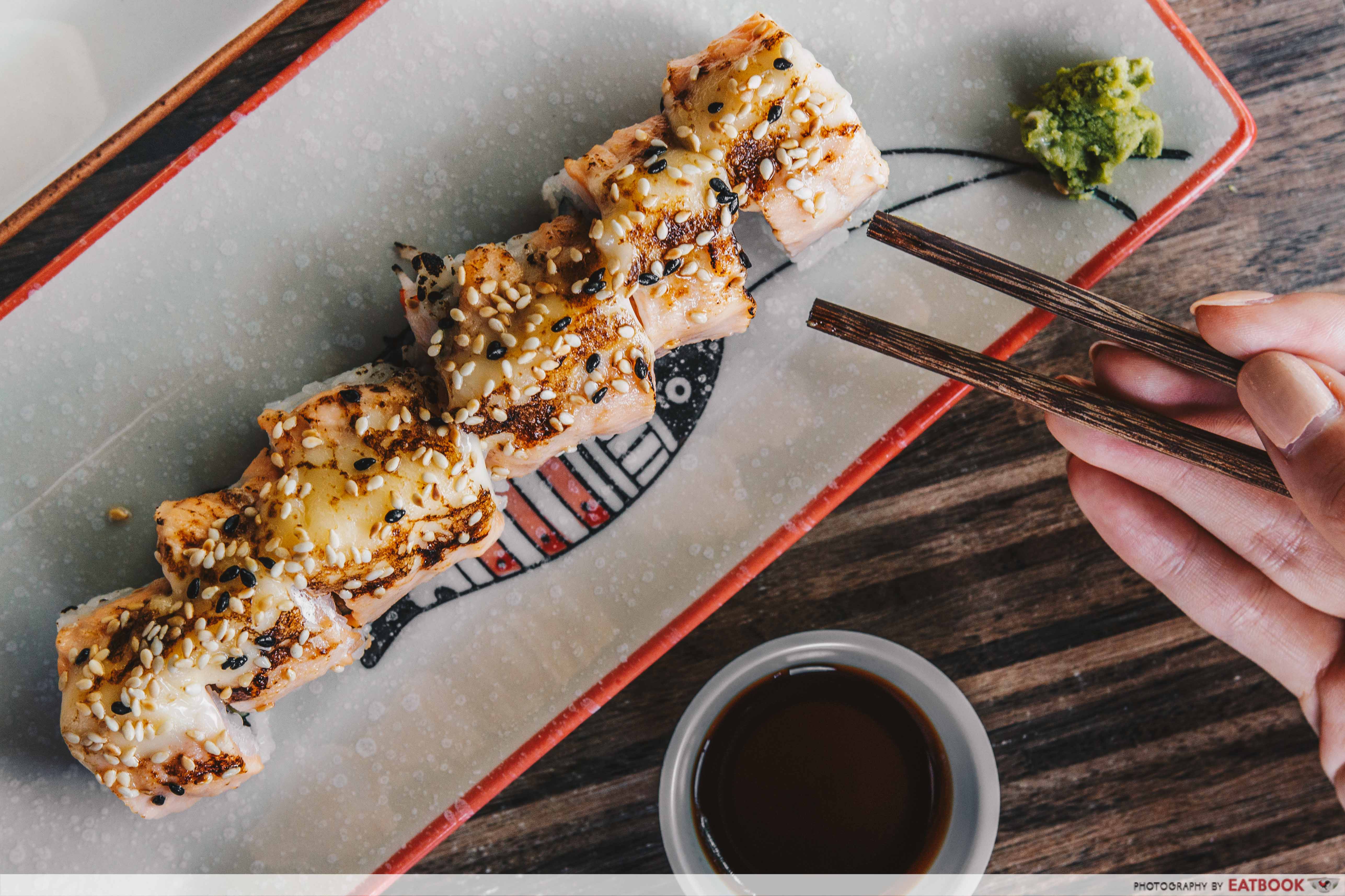 Yokozuna stall- TaTaki Salmon roll