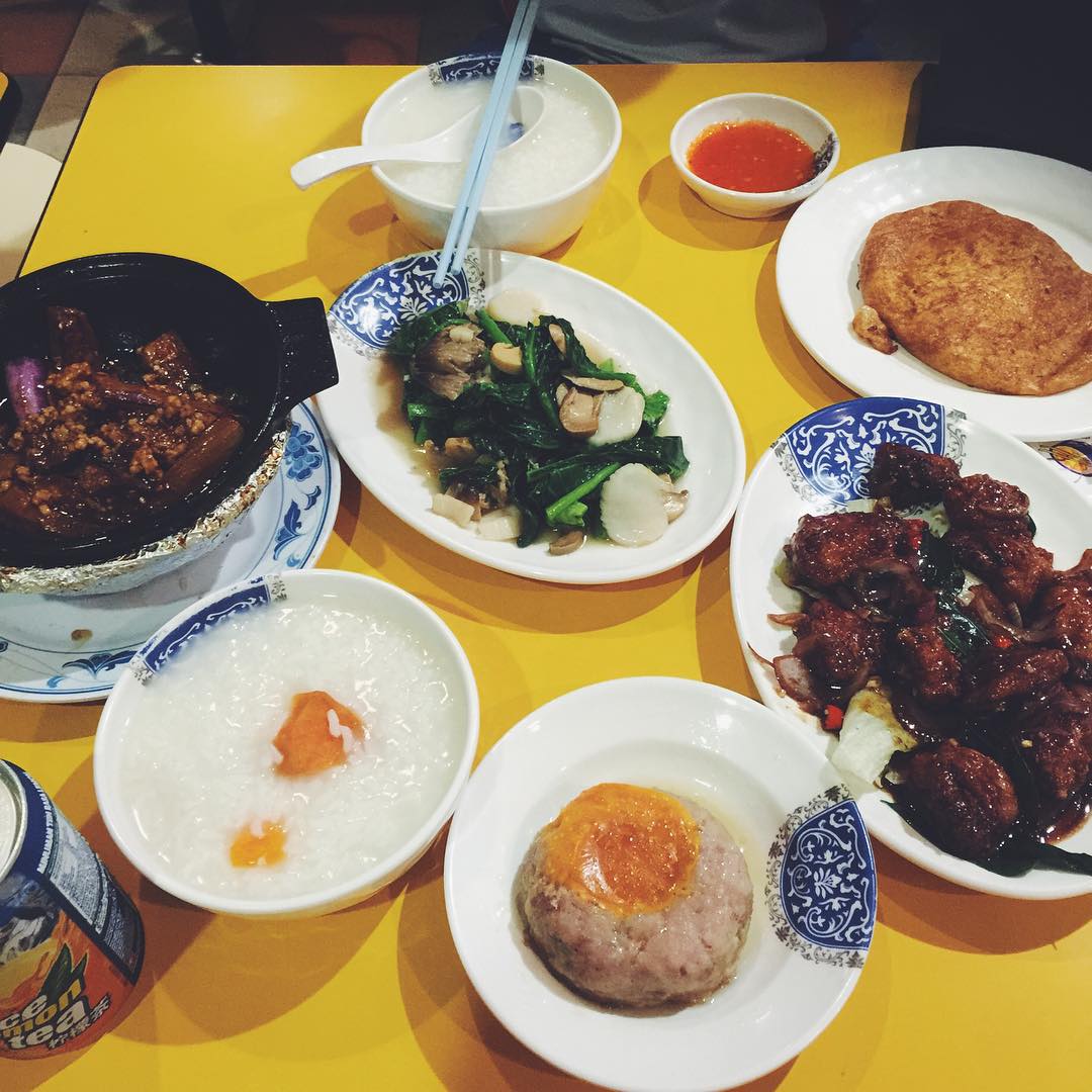 ABC Brickworks Food Centre - Gu Zao Ren Seafood Taiwan Porridge