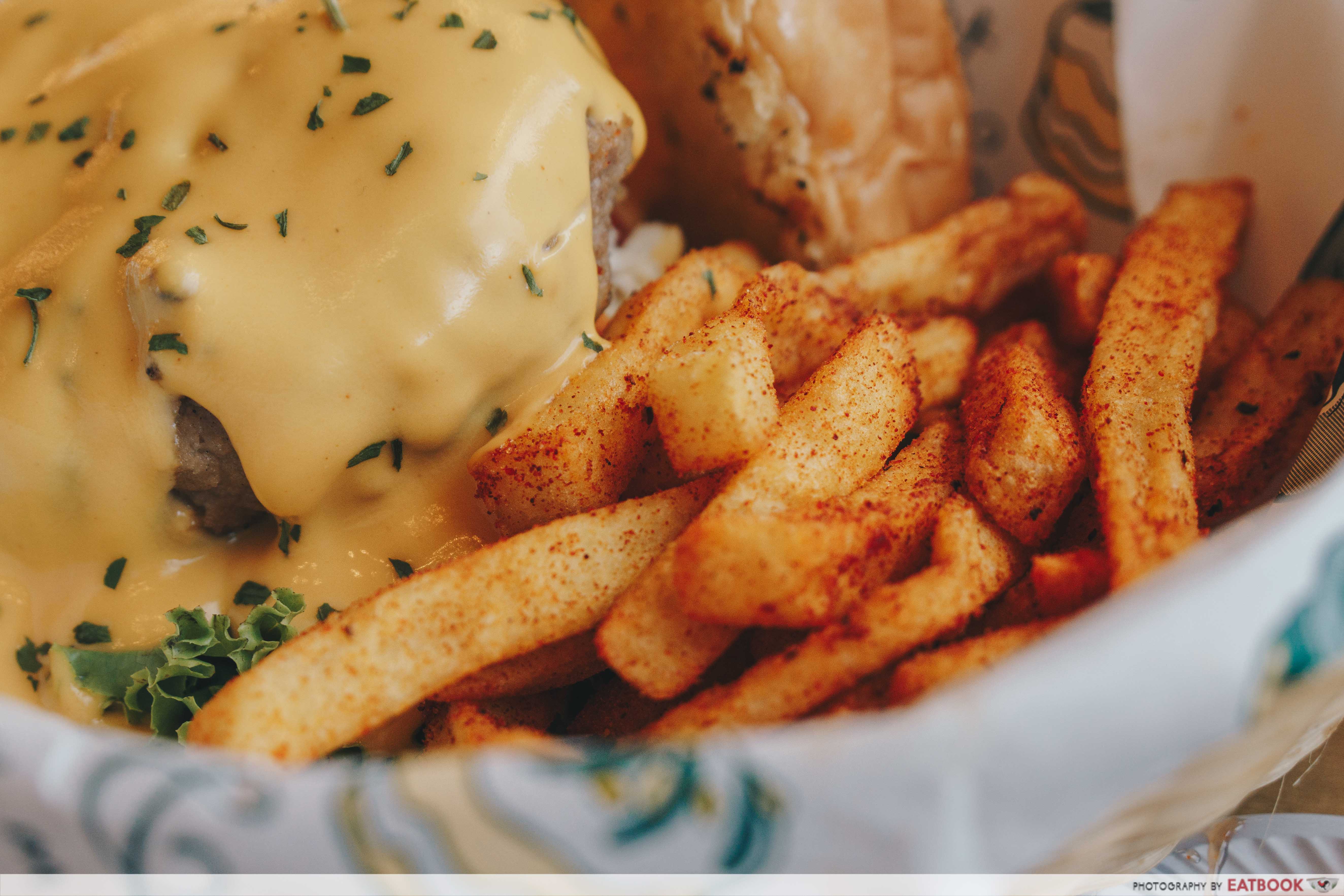 Fatty Bom Bom - cajun fries